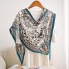 Classic Retro Silk Scarf Spring New Silk Twill Triangle Scarf Fashion Temperament Light Luxury Mulberry Silk Scarf
