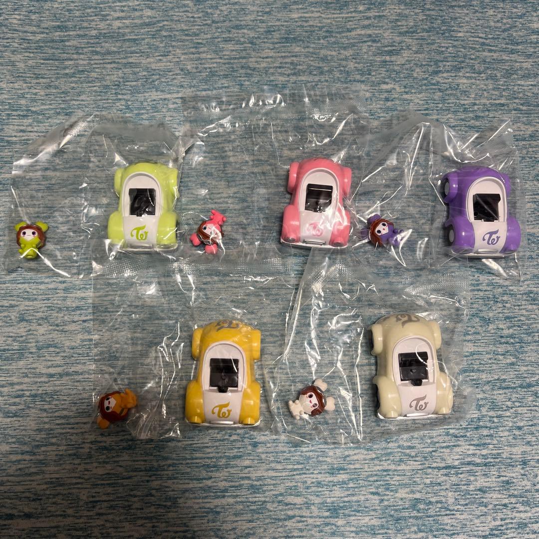 

[USED] TWICE pull-back car 5 pieces