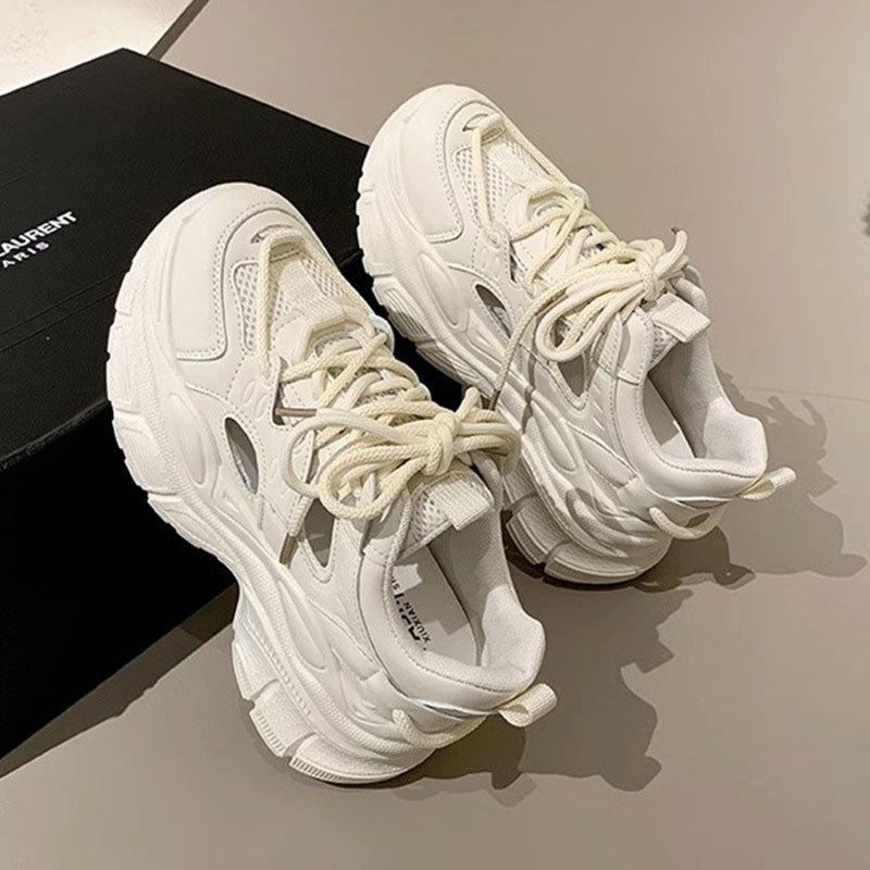 

Showing feet, small thick soles, super fire dad shoes for women 2025 new spring small breathable mesh fried street casual shoes for women 35