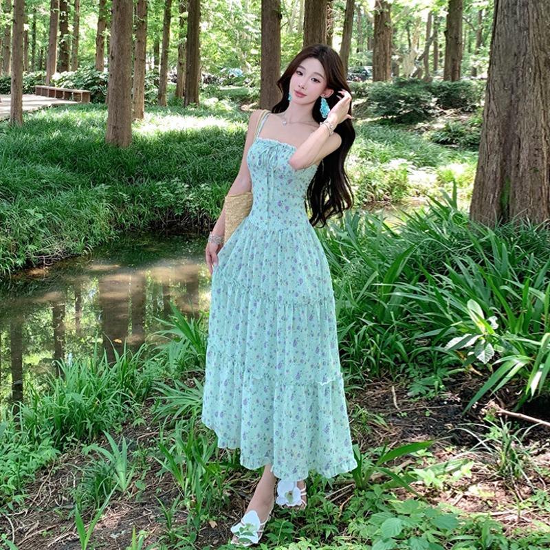 French Temperament Cold Feeling Green Floral Suspender Dress Women's Design Feeling Waist and Thin Seaside Vacation Dress