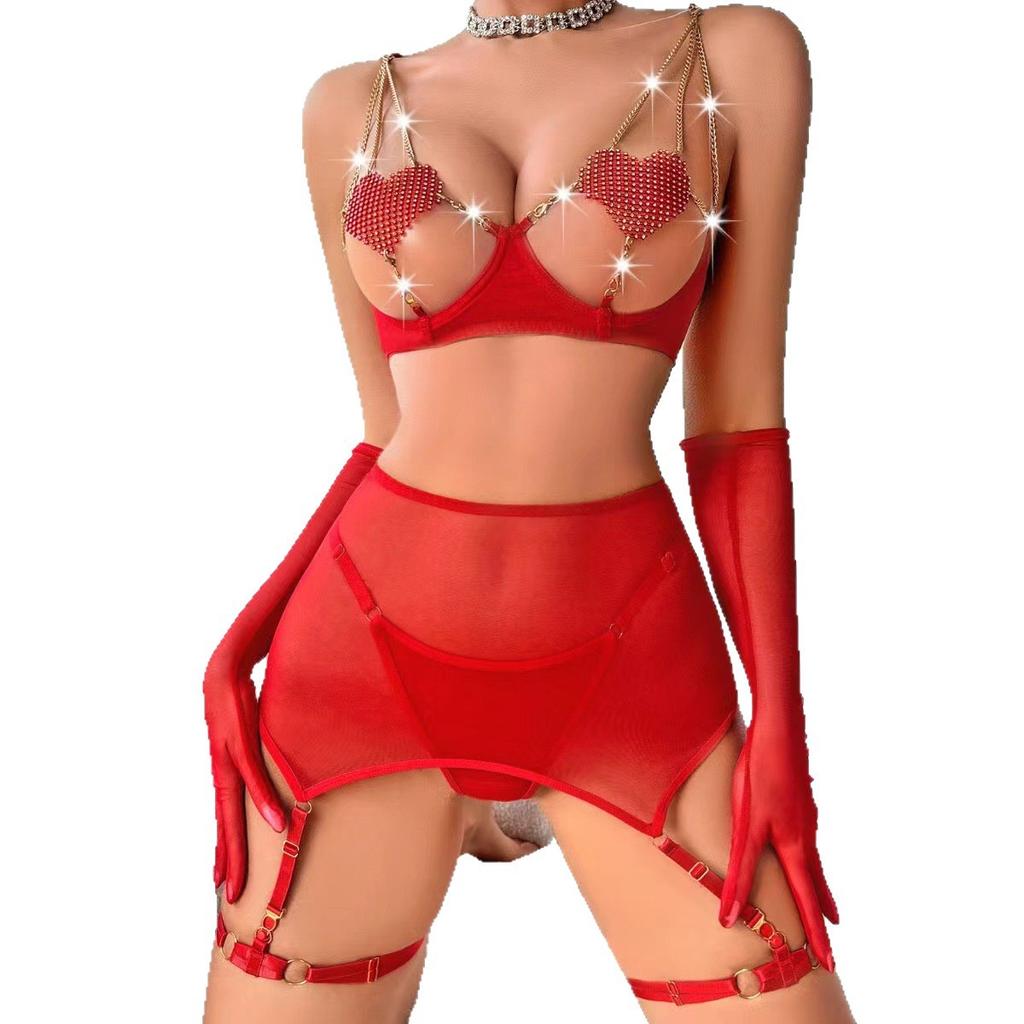 2026 new three-point hollow splicing heart-shaped chest sticker chain sex underwear women