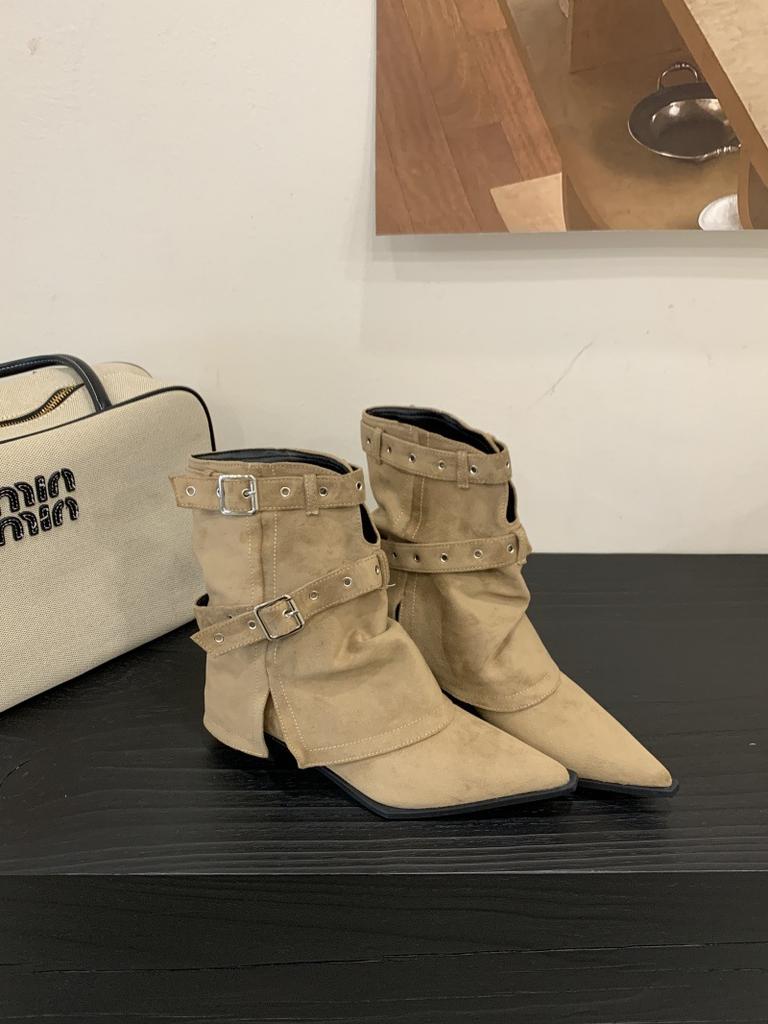 Koreanische Version Gürtelschnalle, Weidennägel, dicke Absätze, Hosen, Stiefeletten, Damen Herbst- und Wintermodelle, trendige und coole Nischendesign-Hose