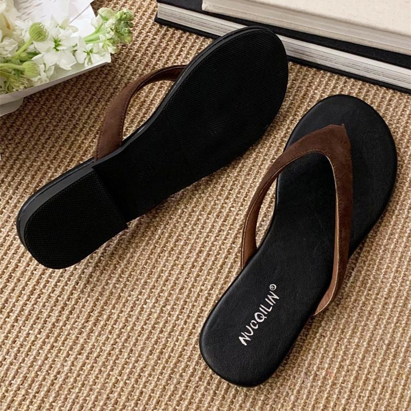 Fashion Round Toe Clip Foot Women Flip Flops 2025 Summer Outside Comfortable Open Toe Flat Shoes Fashion Suppleness Non-slip Beach Shoes