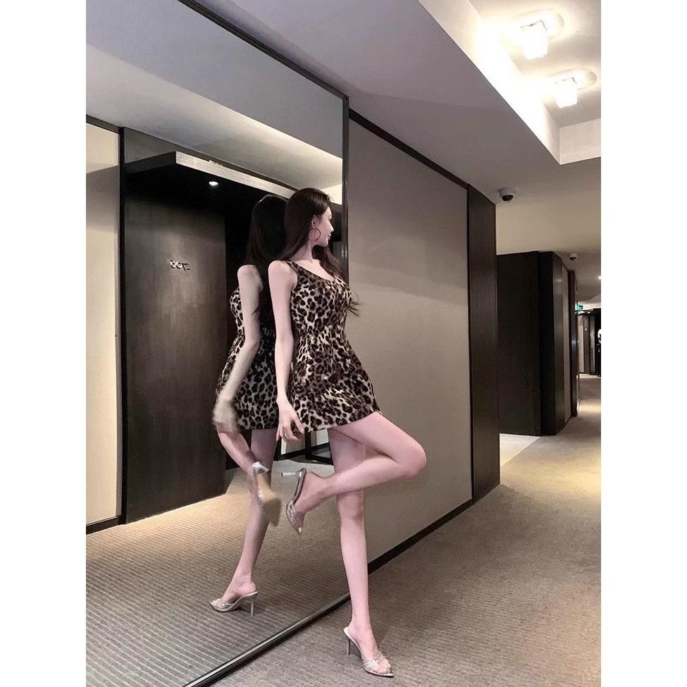 Summer Open-Toed Pointed Rhinestone Transparent Patent Leather One-Word Drag Female Sexy Outer Wear Stiletto High-Heeled Slippers