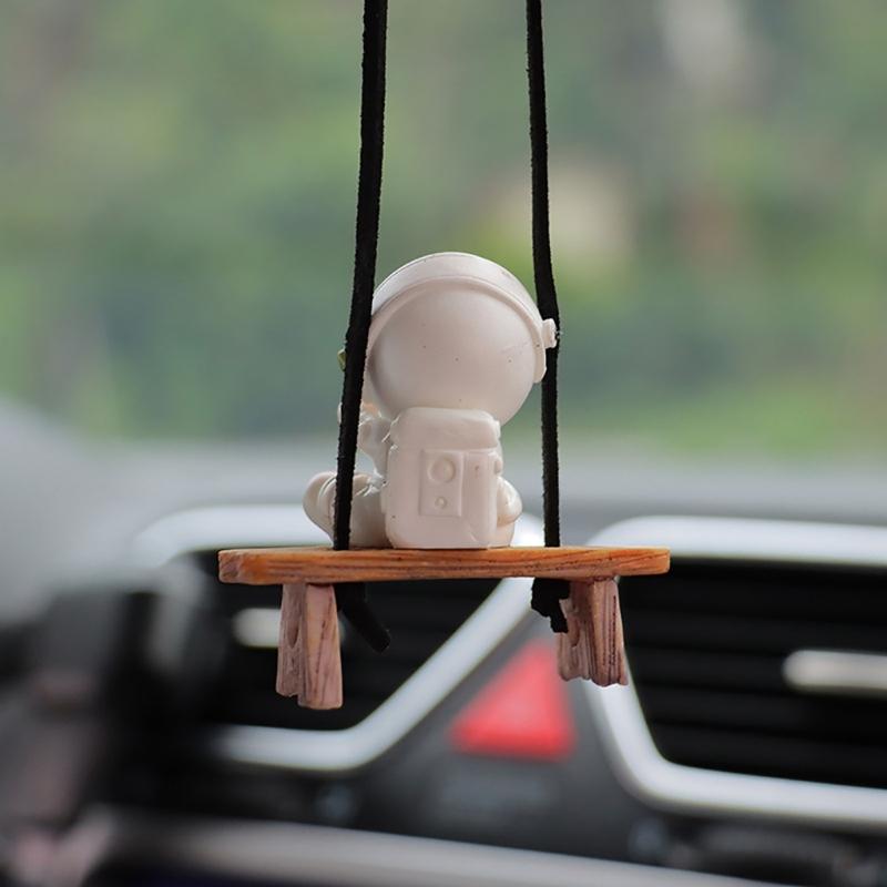 Swing Astronaut Shaped Car Pendant Cartoon Car Rear View Mirrors Hanging Ornaments Resin Interior Decoration