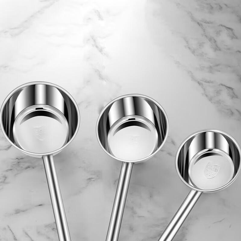 Stainless Steel Long Handle Water Ladle