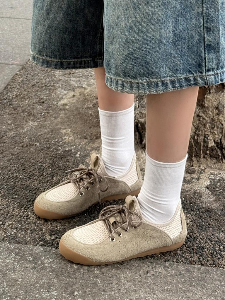 Vintage Suede Mesh Sneakers for Women Breathable Lightweight Casual Lace-Up Shoes with Rubber Sole