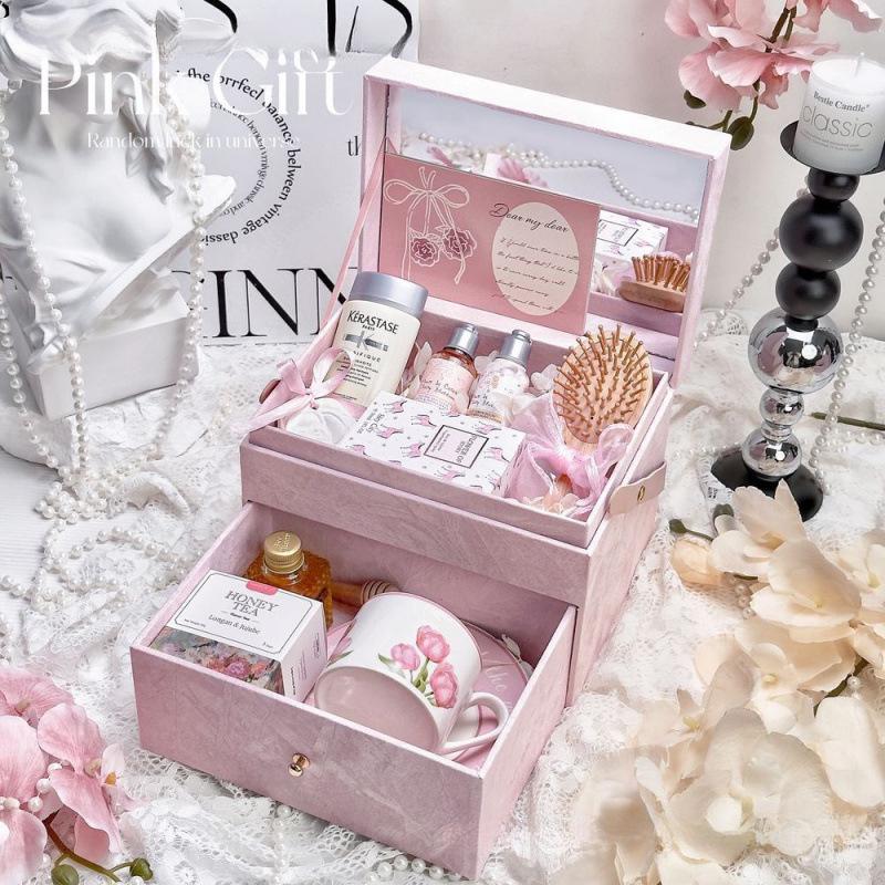 Luxury Bridesmaid Gift Box: High-End, Practical Souvenir for Best Friends, Women, and Nurses' Day.