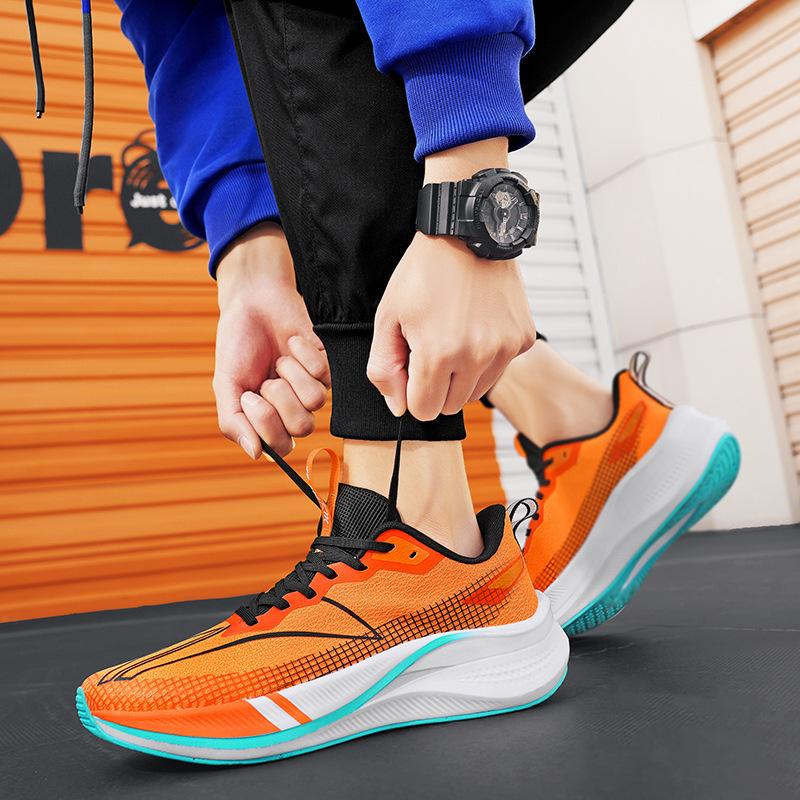 Autumn Running Shoes for Men's Carbon Plate Shock Absorption Small Size Sports Shoes Breathable Couple Casual Travel Shoes Professional