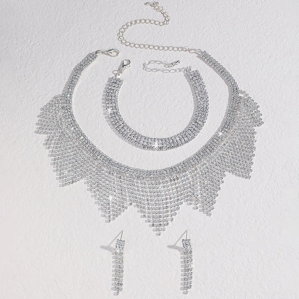 Full Diamond Necklace Earrings Bracelet Three-Piece Set Premium Clavicle Chain Cold Wind Wedding Ladies Set