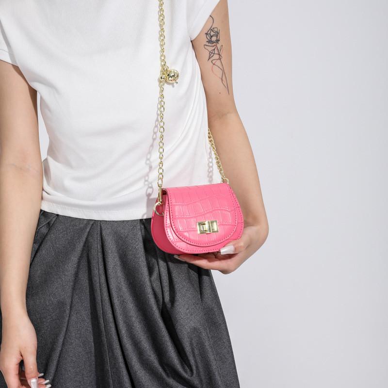 Fashionable Autumn Mini Bag For Women Chic Saddle Shape With Chain Strap