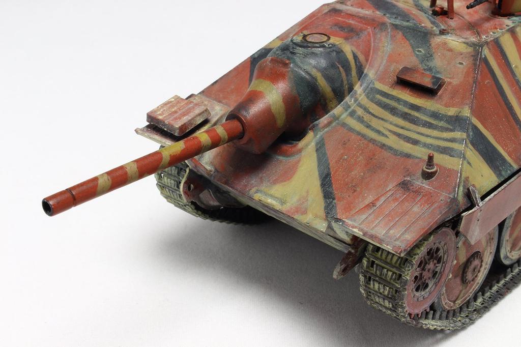 Platz/Italeri 1/35 World of Tanks German Hetzer Tank Destroyer Plastic Model WOT39511