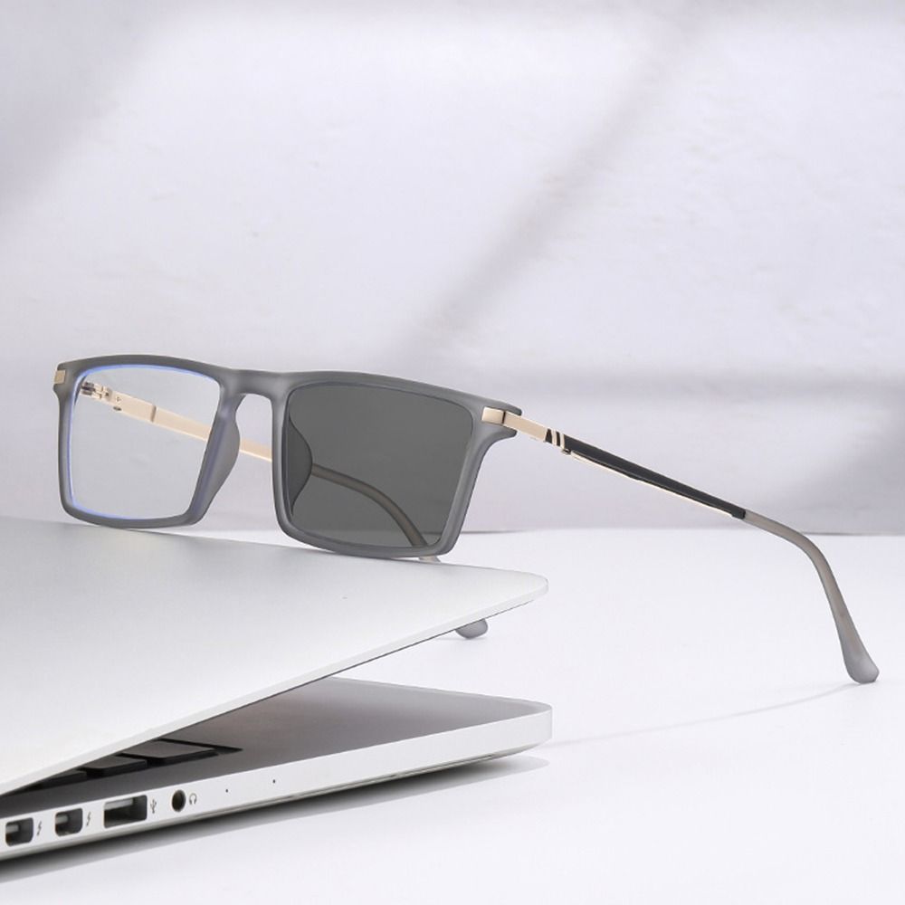 Photochromic Anti-Blue Light Reading Glasses Blue Ray Blocking Hyperopia Glasses  Office