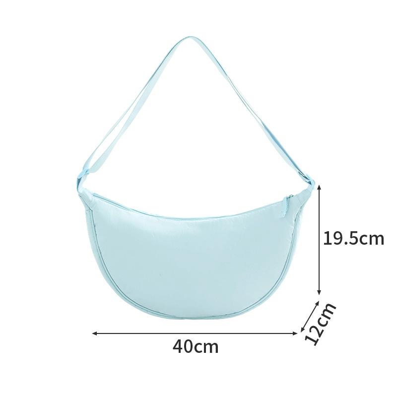 New Simple and Casual Solid Color Nylon Large Capacity Men Women's Dumpling Bag Shoulder Bag for Travel and Commuting Unisex Hobo Bags