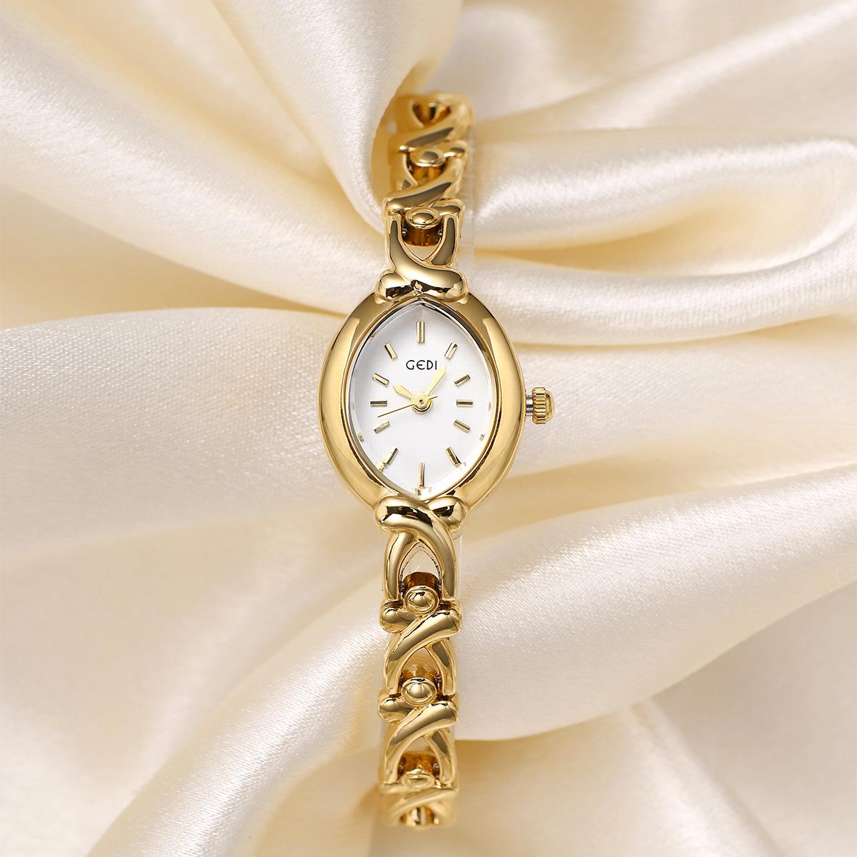 Fashion Accessorie Women's Gold/White Niche High-End Bracelet Watch Exquisite Small Retro Waterproof High-Value Quartz Watch