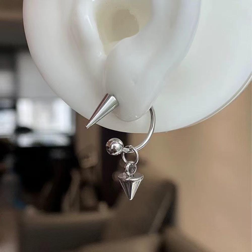 Punk Rivet Earrings for Women Korean Fashion Geometric Earrings Charms Goth Grunge Earrings Accessories Hip-hop Fashion Jewelry
