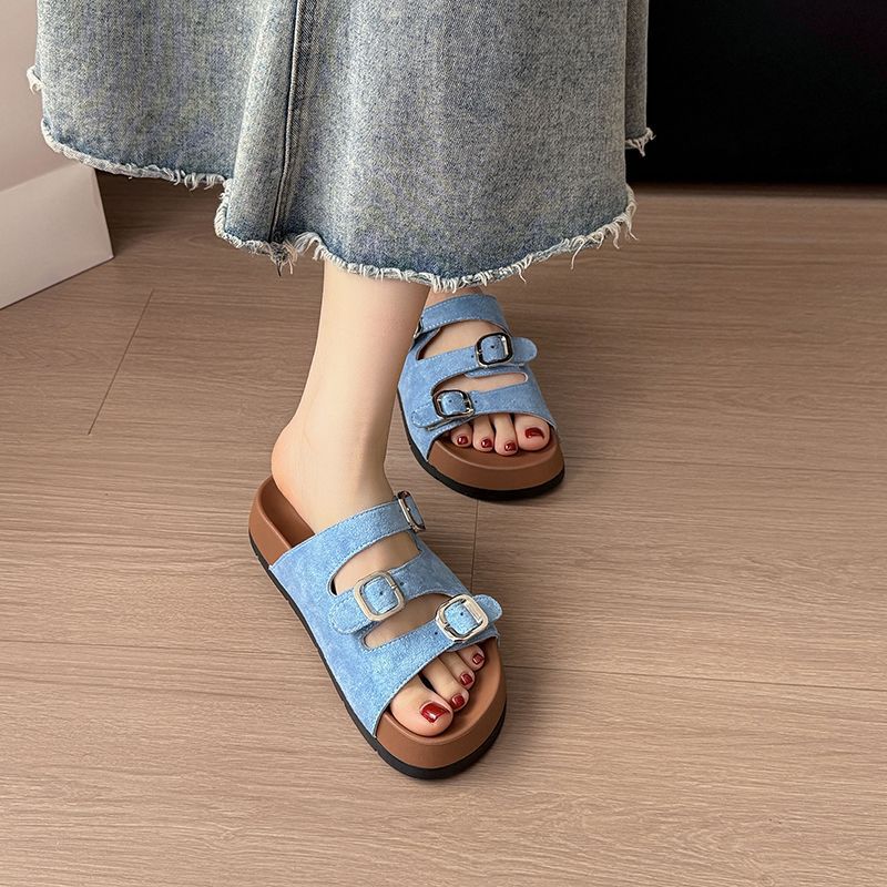 

Lightweight casual versatile height-increasing slippers 2025 summer new Internet celebrity explosion non-slip thick bottom women wear cool slippers 35