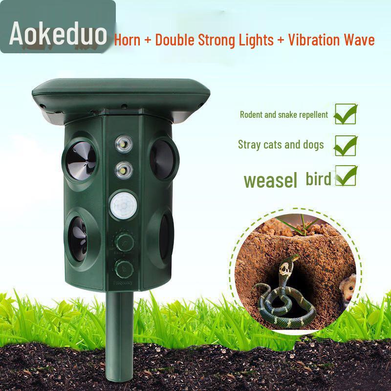 Aokedu Solar Ultrasonic Outdoor Animal Repeller