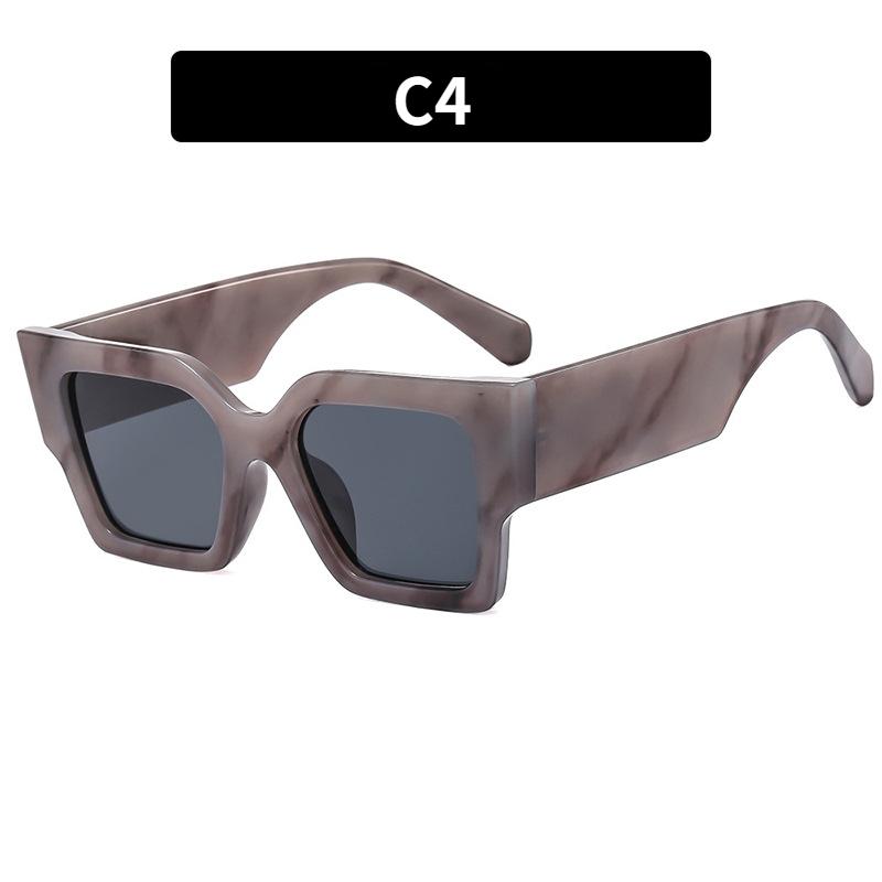 Женские солнцезащитные очки в квадратной оправе — фото 8