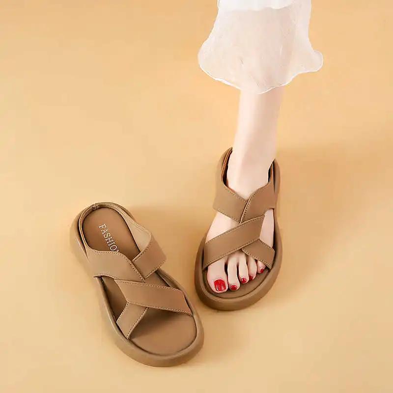 Мода Легкий Круглый Нос Женские Желтые Сандалии Черные Женские Кроссовки Обувь Летние Шлепанцы Дамские Спортивные Гиперзверь Популярные Товары