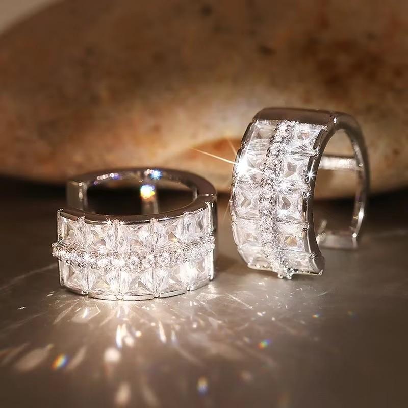 Huitan Изящные Шикарные Серьги-Кольца с Сверкающими Фианитами Модные Яркие Серьги Очаровательные Вечерние для Женщин