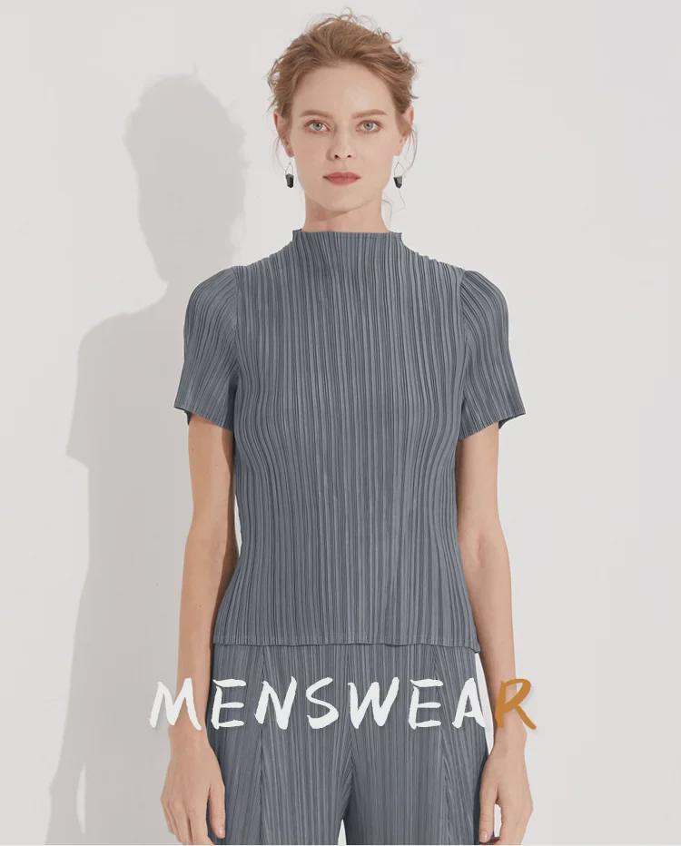 Pleated Short Sleeve Women's Casual Solid Color Summer T-shirt, Comfortable Basic 2025 Collection