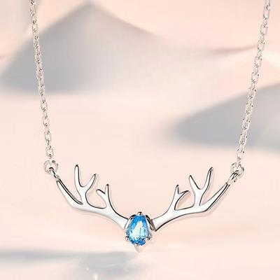 Deer Antler Necklace for Women's Clavicle Chain Korean Version Simple Personality with Christmas Gift Chain