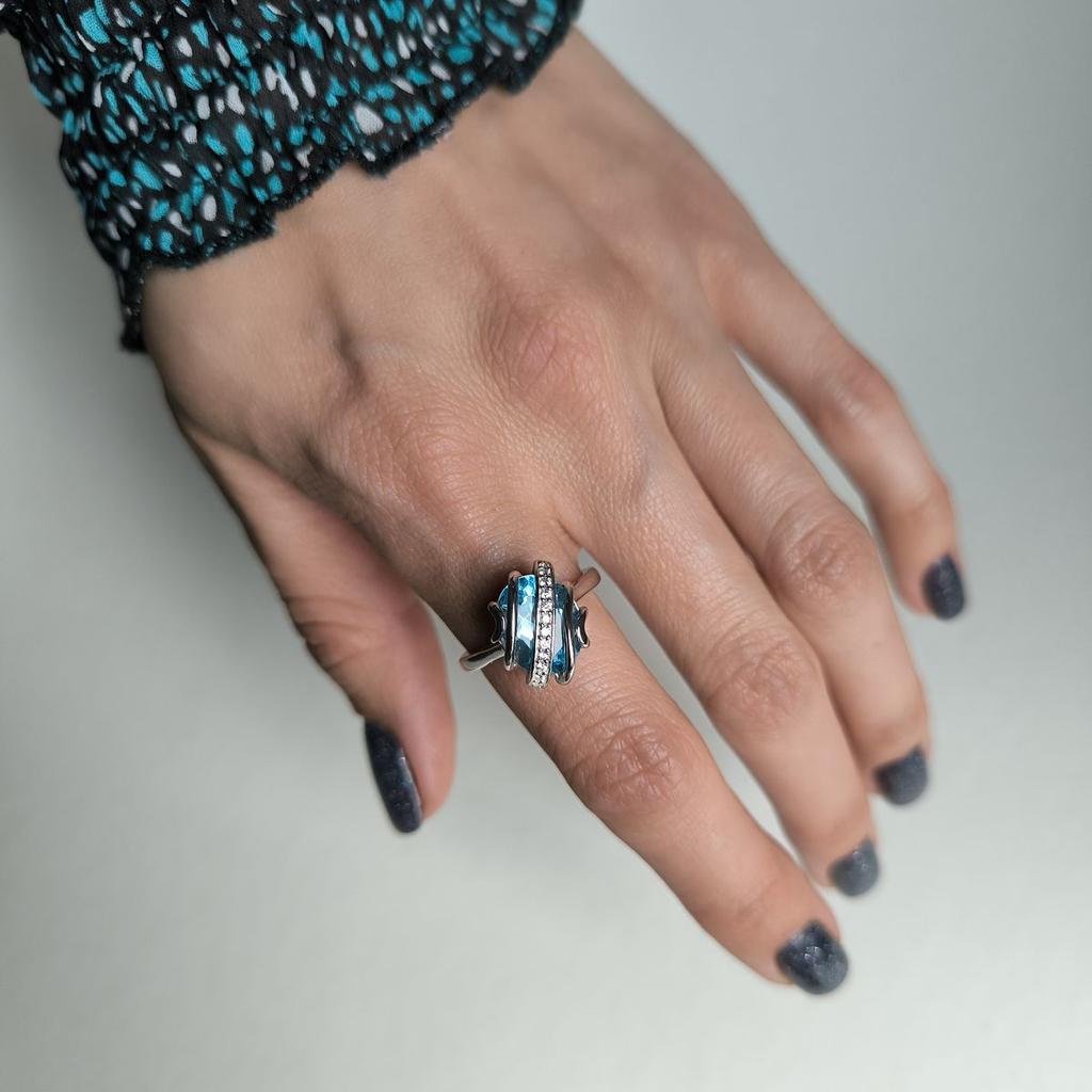 Silberring mit natürlichem Topas 5,98ct, Gewicht des Schmuckstücks 4,94 g (2179702)