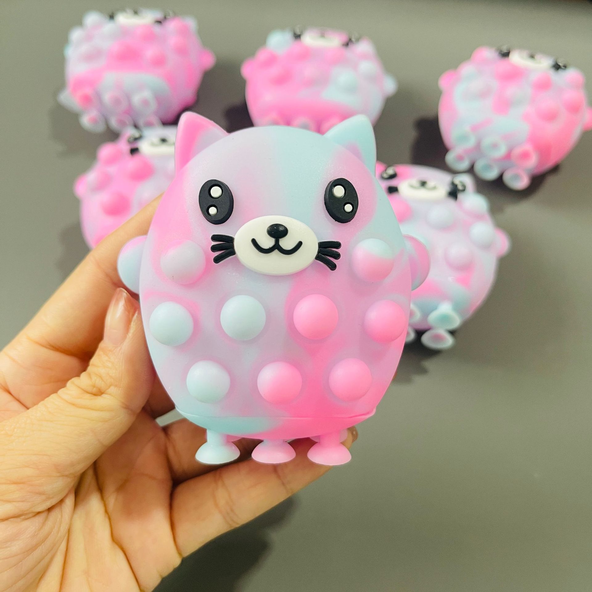 

Игрушка для сжатия животных, 3D силиконовый декомпрессионный мяч, игрушка, детская дератизация, пионерский пресс, акула, единорог с присоской 1pcs