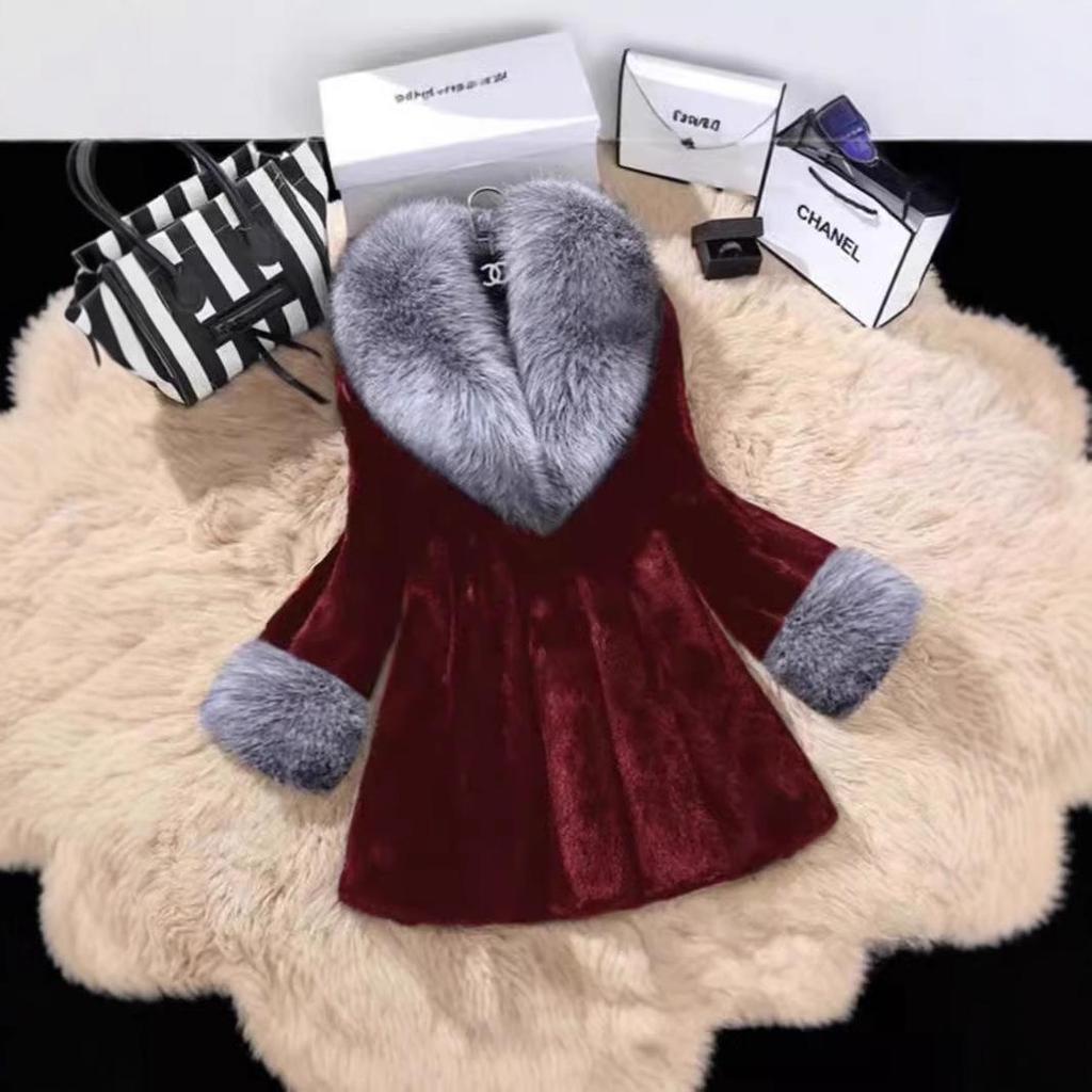 Women's Mid-Length Faux Fur Coat with Large Collar