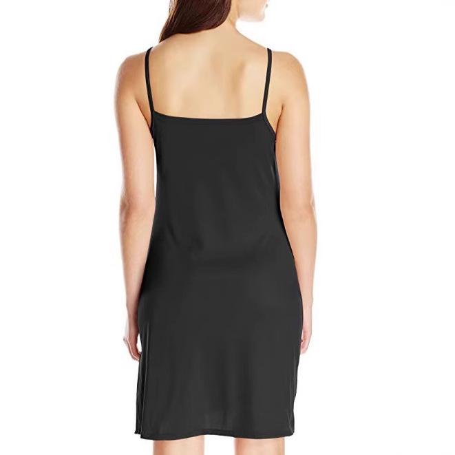 Dámská letní noční košile s V-výstřihem a špagetovými ramínky - Jednobarevná, Slim střih