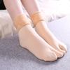 Plush Velvet Thicken Split Toe Socks Two Toe Mid-Calf Socks Winter Thermal Socks Floor Socks Japanese Tabi Socks Clogs Socks