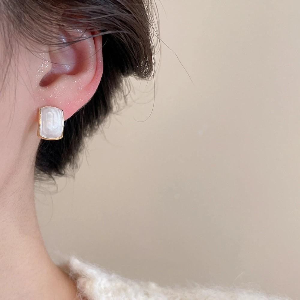 Luxus Design Ohrstecker Goldfarbe Perlenohrstecker Ohrstecker Geschenke für Frauen