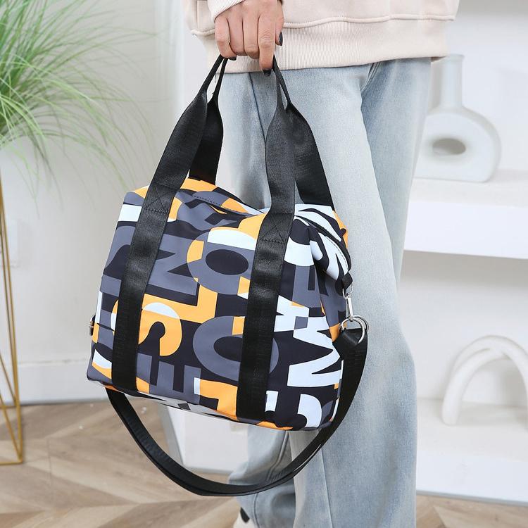 Women's Bag Large Capacity Lady Shoulder Messenger Bags Tote Oxford Cloth Outdoor Travel Crossbody Bags Handbags