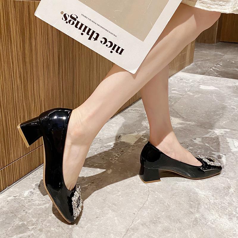 Square Buckle Rhinestone Thick Heel Single Shoes Women's New Patent Leather Square Head Shallow Mouth Shoes Medium Heel Commuter Shoes