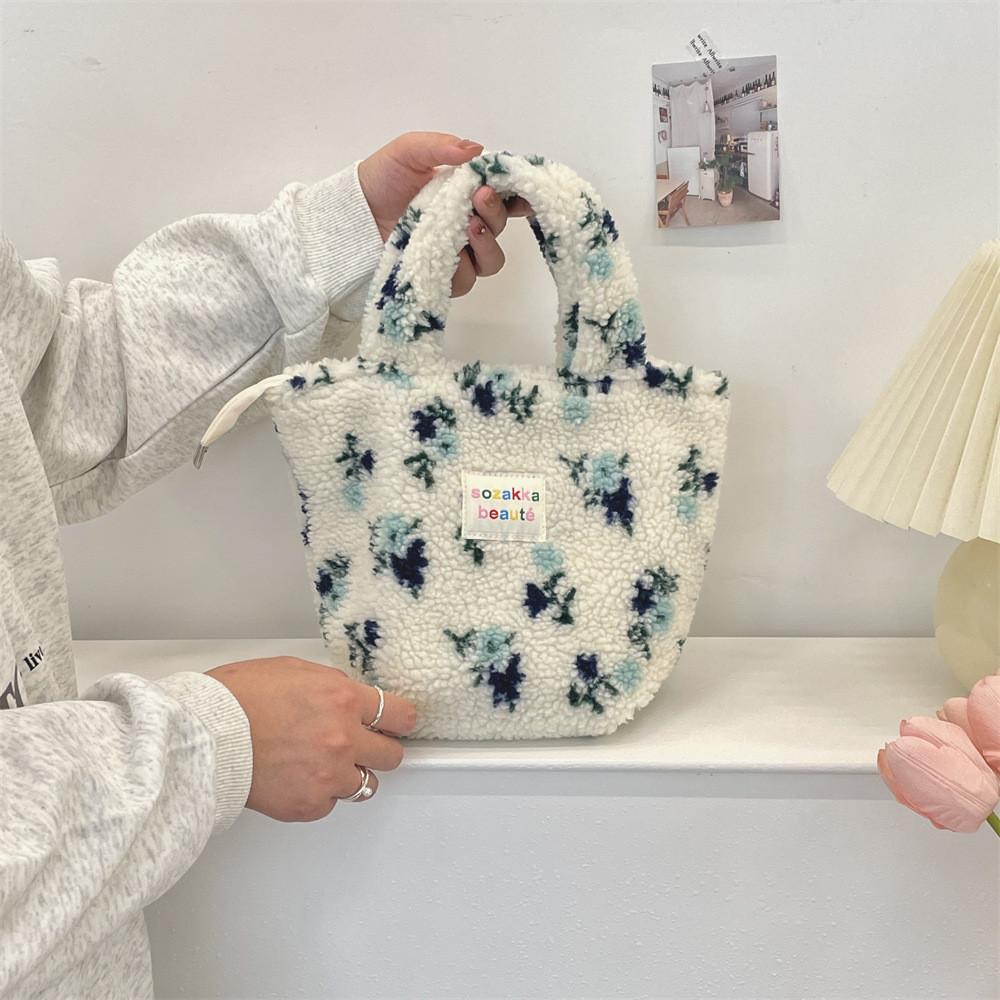 Stylish Plush Bucket Bag With Floral Design Soft And Cozy Handheld Tote Perfect For Everyday Use
