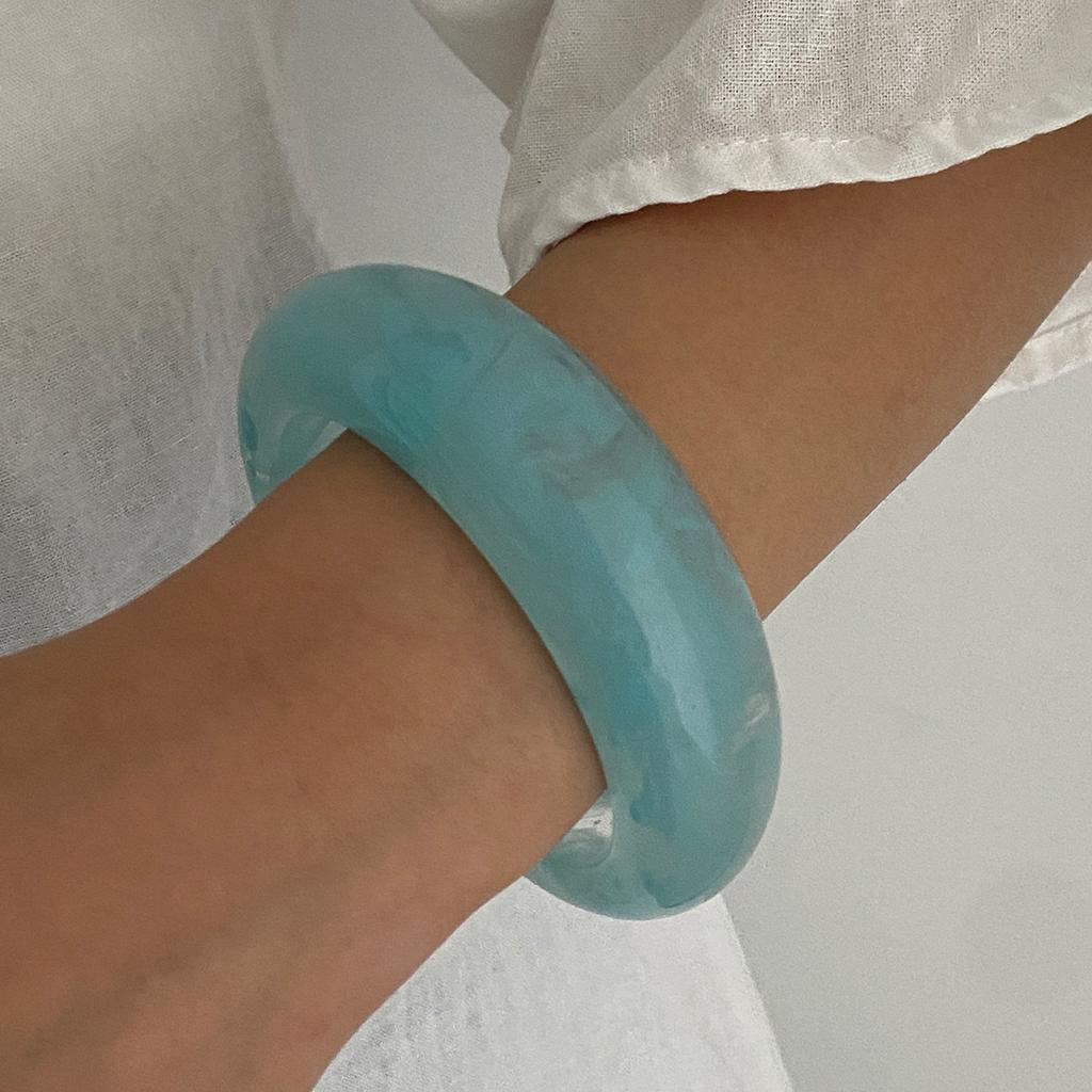 Fashion Fresh Gradient Texture Resin Bracelet Geometric Irregular Alloy Bangle for Women