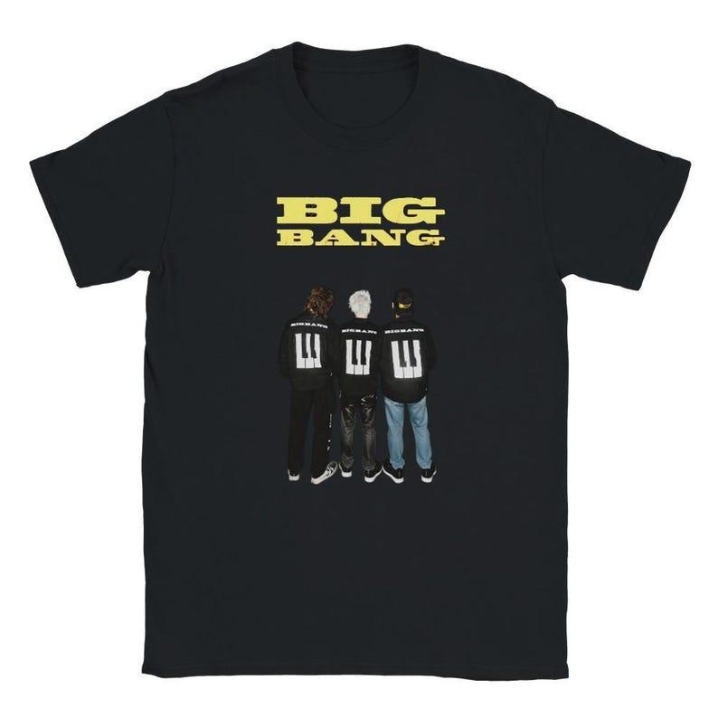 Vendita Calda BIGBANG 2026 World Tour Maglietta Double-Sided Y2K Uomo Donna Moda T-shirt Trendy Grafica Vintage Retro Maglietta Oversize