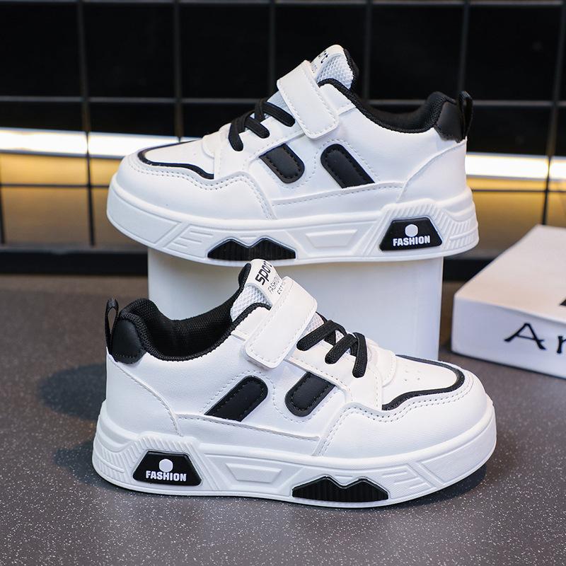 Girls shoes 2025 autumn new children's board shoes non-slip breathable autumn sports shoes girls middle-aged and older children's leisure