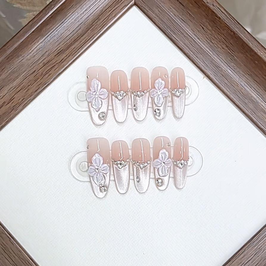 Hand-made Henna Blossom and Falling Three-dimensional Relief Butterfly High-end Cat Eye Pure Temperament Manicure Sticker