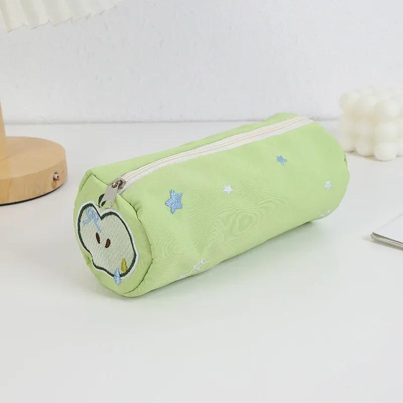 

Japan INS Fresh Green Apple Embroidery Makeup Bag Cute Girl Travel Portable Cosmetics Pouch Pencil Case Kawaii School Supplies зелене яблуко кольору