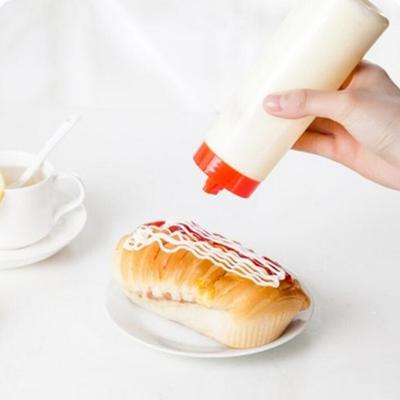 300ml 4-Loch Quetsch-Gewürzglas Öl Saucen Aufbewahrungsflasche Küchen Kochwerkzeug Verkaufsartikel