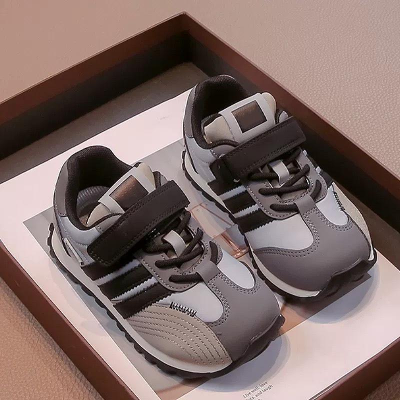 Modische Forrest Gump Schuhe mit weicher Sohle für Kinder und Mädchen, Frühjahr 2025, neue Sportschuhe, flache Sohle, rutschfest, leicht, trendig