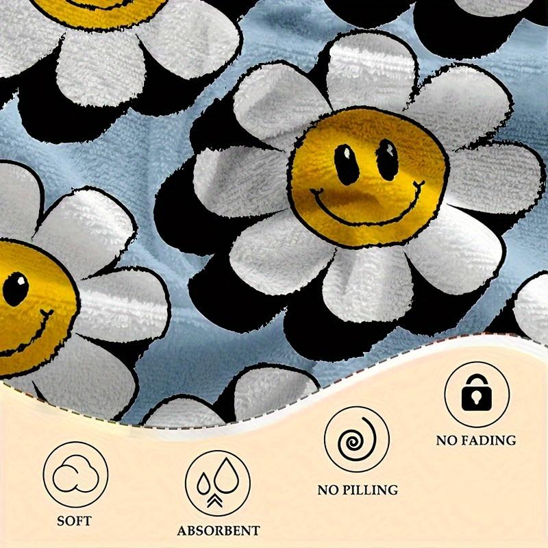 Trendy Daisy Design Beach Towel, Ultra Soft Quick Dry Lightweight Super Absorbent Durable for Swimming Bathing Camping