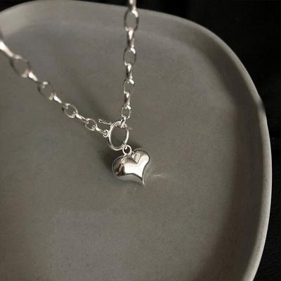 Náhrdelník s přívěskem 925 ze stříbra Love Heart Charm s řetízkem se zapínáním na ot. Thajský stříbrný náhrdelník pro ženy Dárky na šperky S -N612