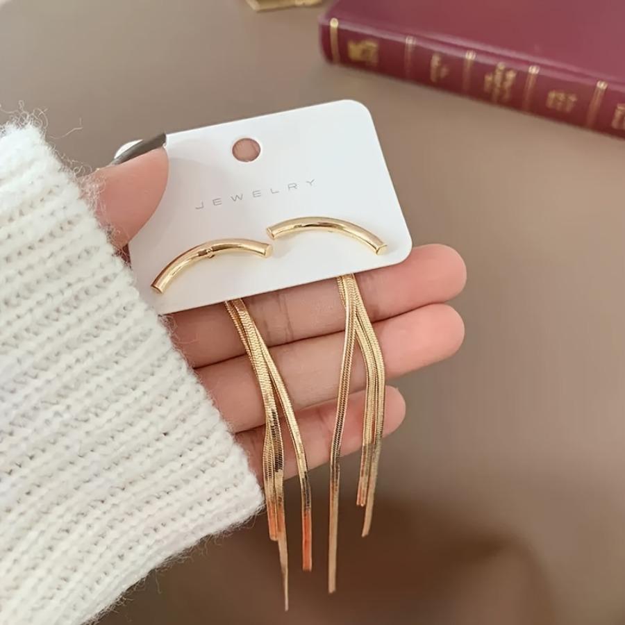 [Ladies' Tassel Earrings] 14K Golden Plated Zinc Alloy Elegant Ladies' Tassel Earrings - Vintage Style, Exquisite Craftsmanship