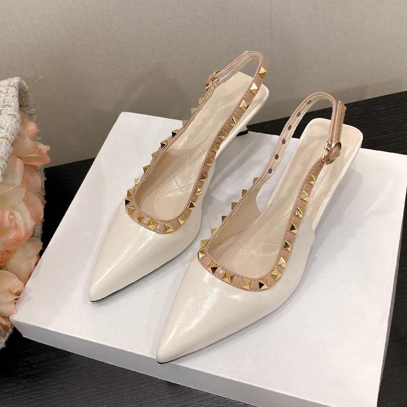2025 summer new one-word buckle with pointed head rivets high heel bag head thin heel willow shoes wear sandals women