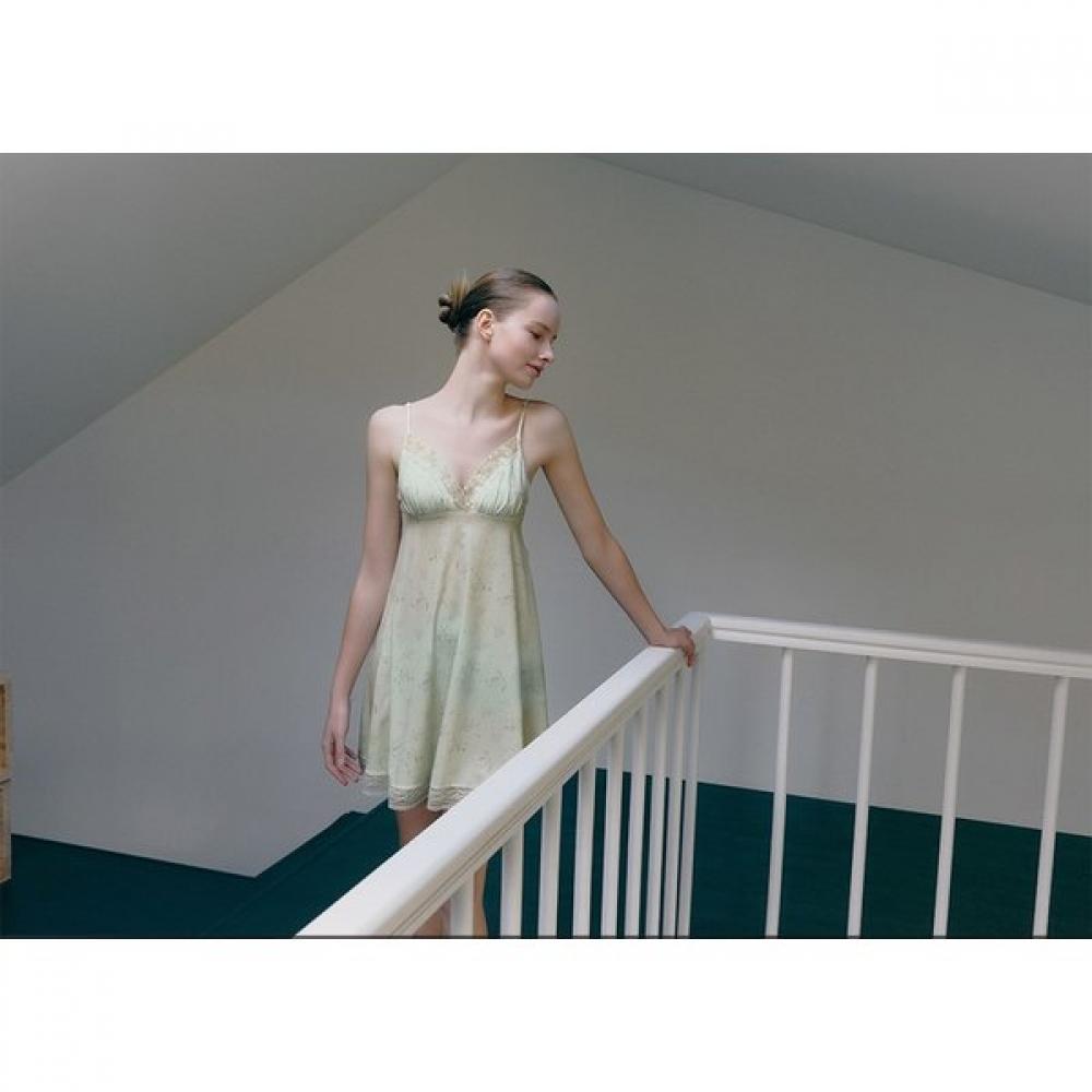 

Venus Soft Lightweight Lounge Wear Green Floral Full Slip Vfs1806 Green (GR)/95