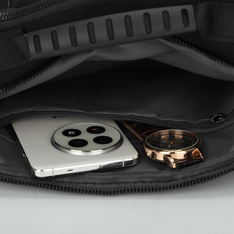 Durable Crossbody Bag Men's Large Capacity Water-Repellent Shoulder Bag Commuter Business Handbag