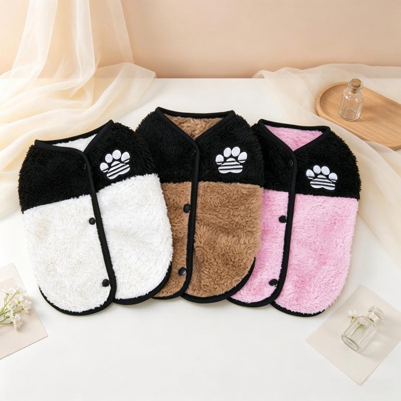 Cute Paw Print Dog Plush Vest Warm Soft Dog Clothes Autumn Pet Jacket Luxury Puppy Vest Jacket Plush Cat Cardigan Yorkie Outfits